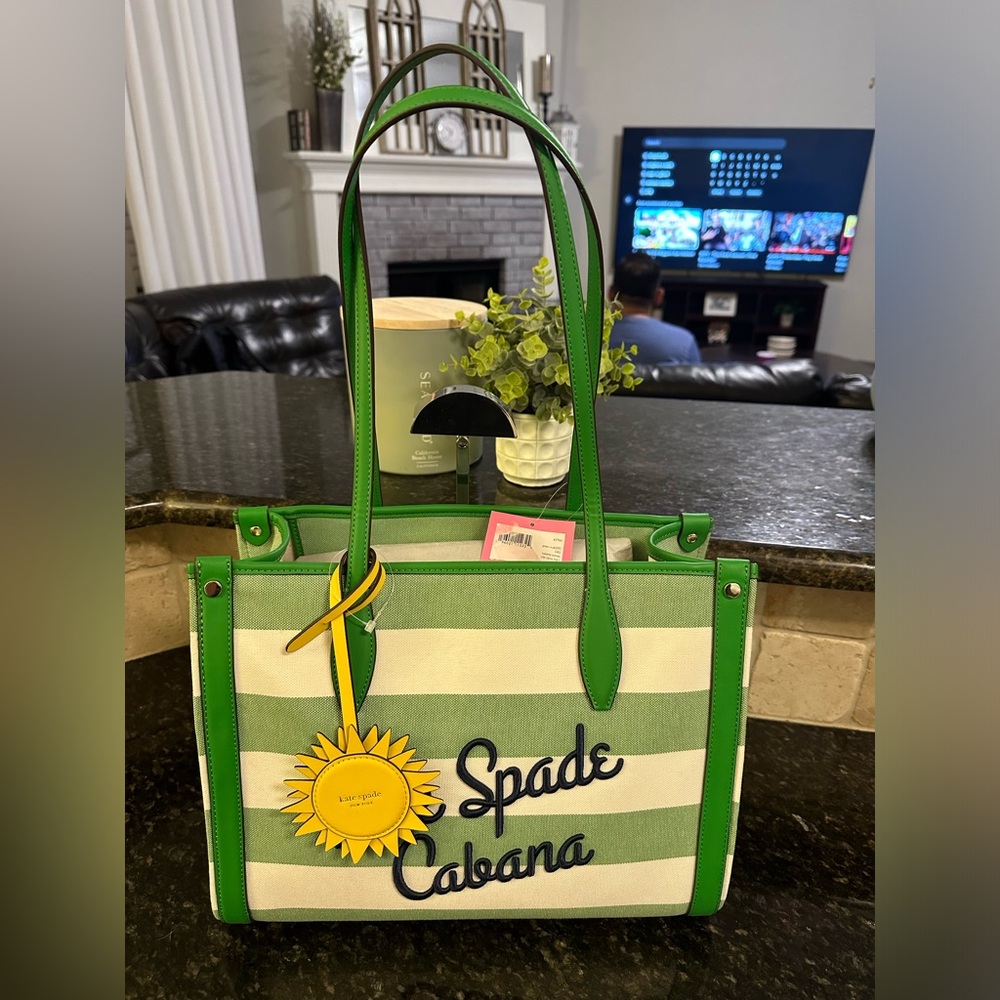 Kate Spade Cabana NWT Tote Bag/Shoulder bag and unbranded dustbag
